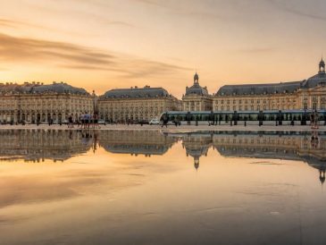 Le miroir d'eau place de la bourse bordeaux : visite, photos et moments parfaits